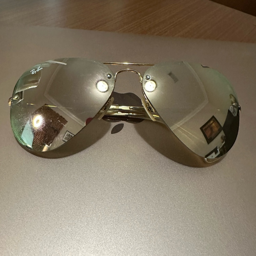 Ray-Ban Gold Aviator Sunglasses